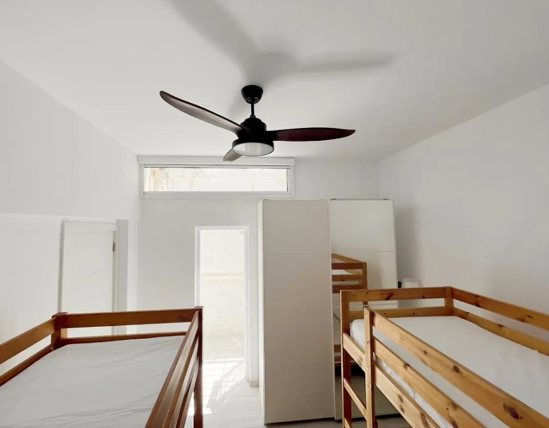 Feriehus Secret Surf House. Casa De Playa. Villa Playa Del Hombre Spanien